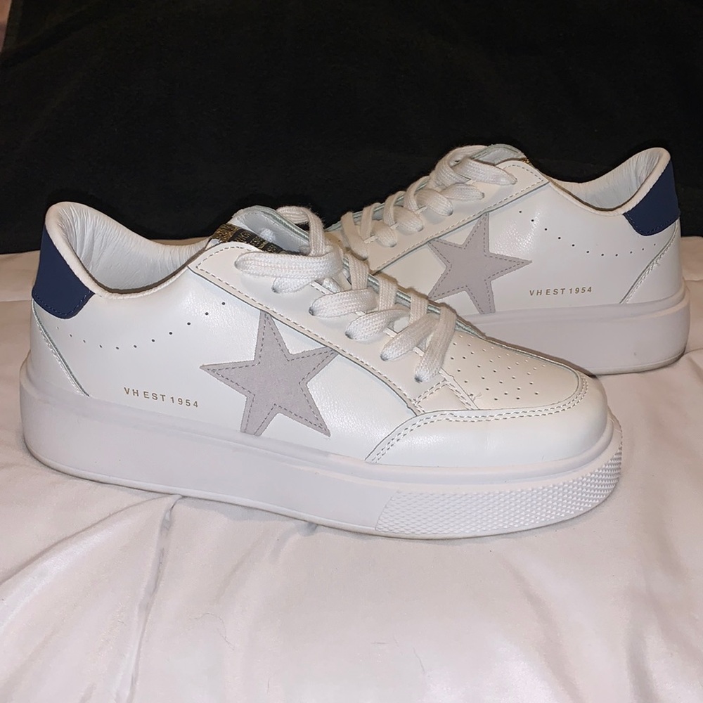 Vintage Havana Est. 1954 sneakers size 9